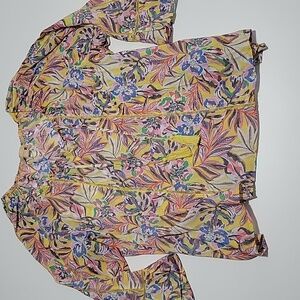 Flowy Long Sleeve Multicolor Floral Top With Detailed Stiching